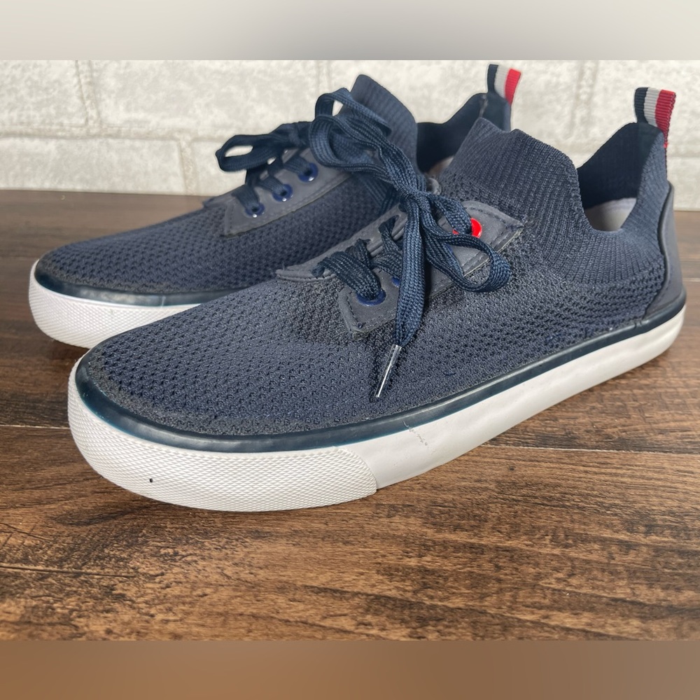 Tommy Bahama Women's Lace Up Low Top‎ Sneakers Shoes Navy Blue Size 7.5